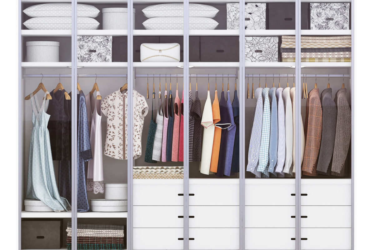 Nothing to Wear? Declutter Your Wardrobe!